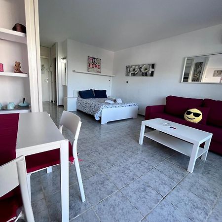 אלקודיה Apartamento Laura מראה חיצוני תמונה
