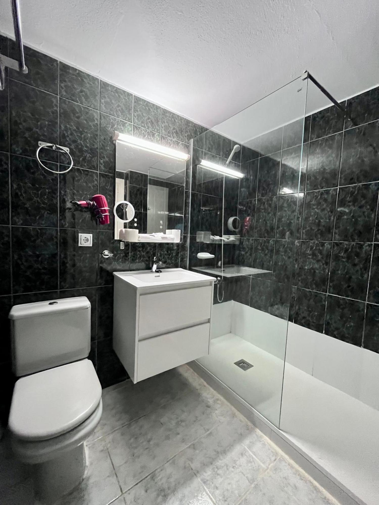 אלקודיה Apartamento Laura מראה חיצוני תמונה
